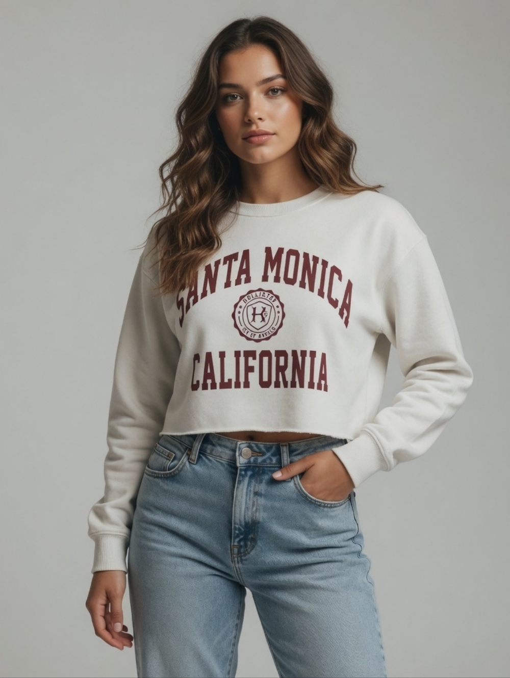 Hollister Women's Crew Neck Slightly Cropped Sweatshirt (5 For $20 Item)
